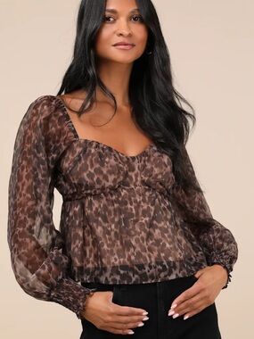 NWT Lulus Leopard Puff Sleeve Blouse ✨